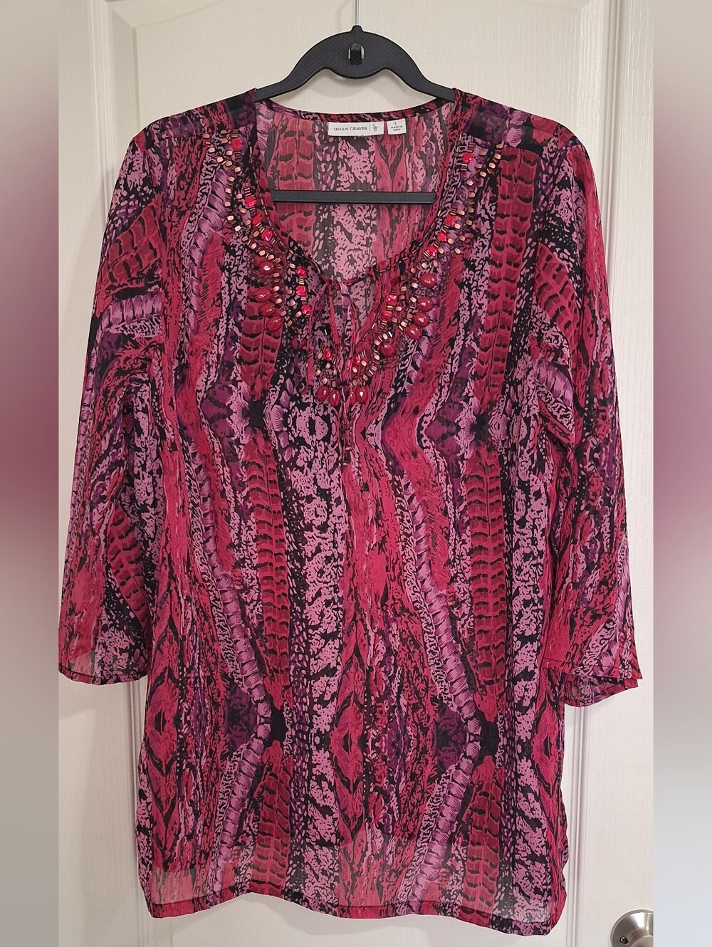 Susan Graver Large Red Black Multi Animal Print V-Neck Tunic Boho  Beaded Relax